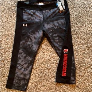 Cropped UA Wisconsin Leggings